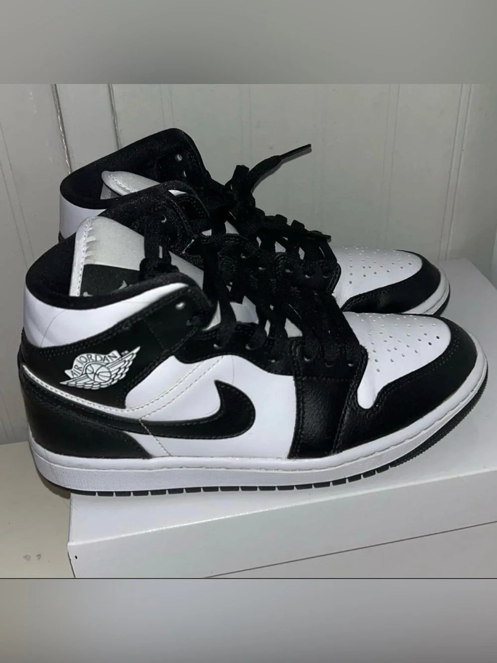 Nike Air Jordan 1 Low Black and White